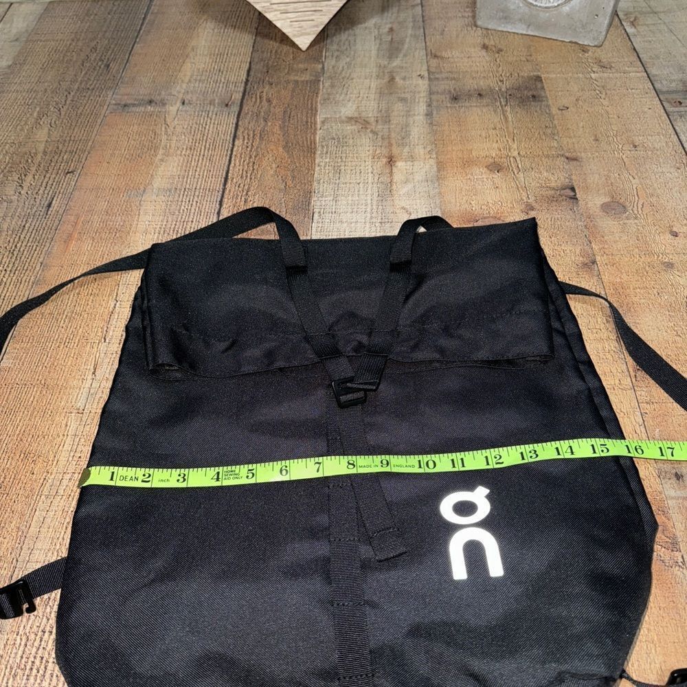 On‎ Cloud Running backpack - Picture 8 of 10